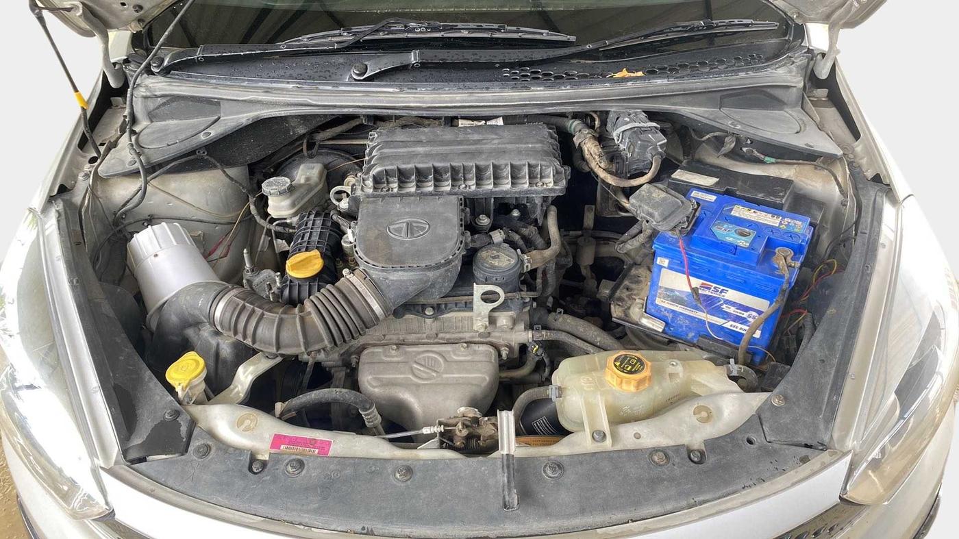 2018 Tata Tiago XT PETROL, Petrol, Manual, 38,331 km, Open Bonet