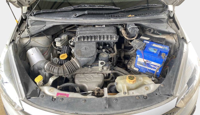 2018 Tata Tiago XT PETROL, Petrol, Manual, 38,331 km, Open Bonet