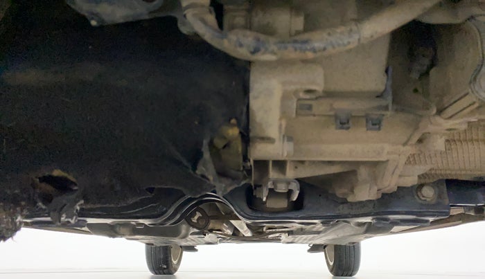 2017 Volkswagen Ameo HIGHLINE PLUS 1.5L AT 16 ALLOY, Diesel, Automatic, 49,028 km, Front Underbody