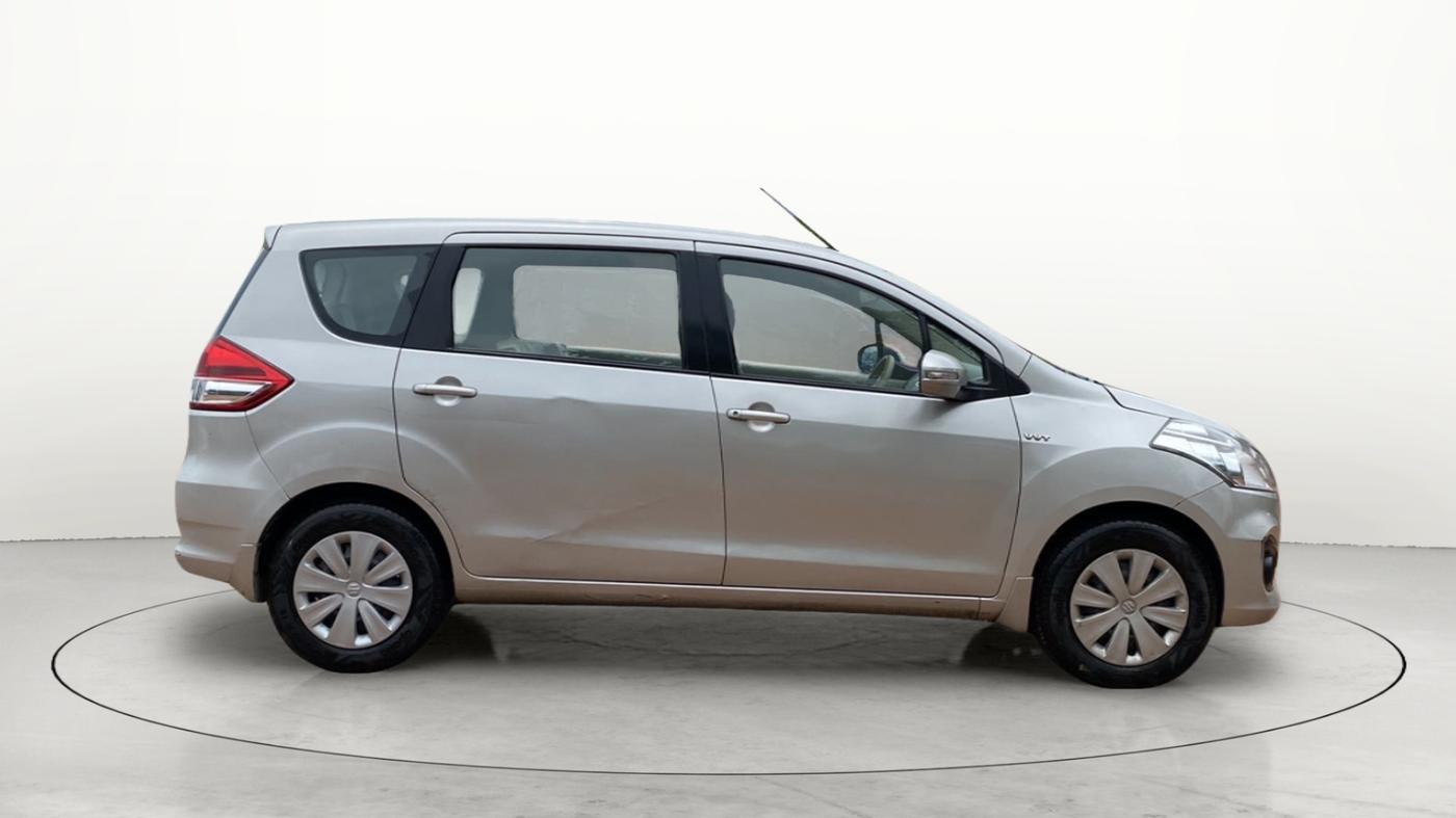 2016 Maruti Ertiga VXI, Petrol, Manual, 60,501 km, Right Side View