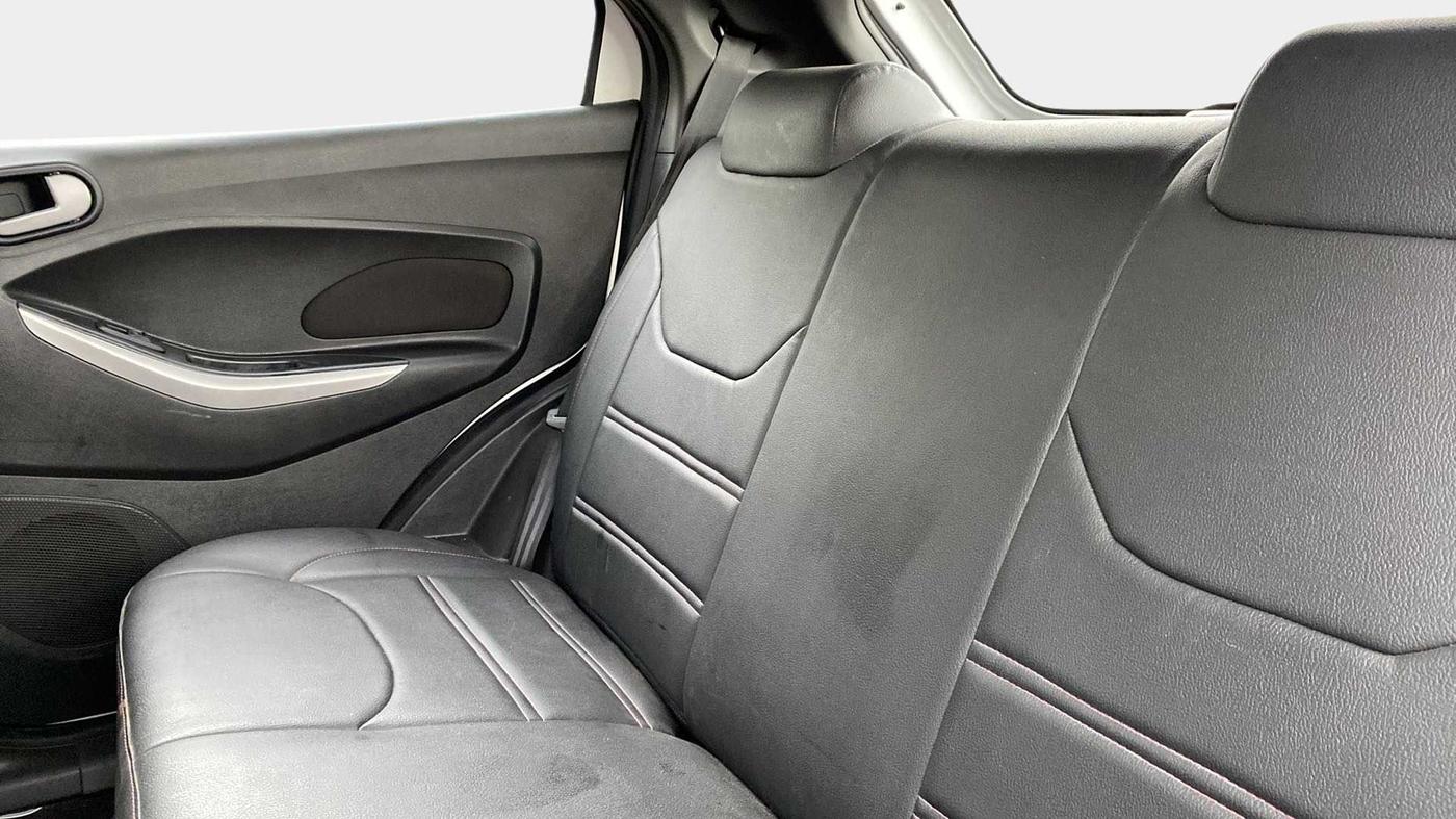2018 Ford FREESTYLE TREND 1.5 DIESEL, Diesel, Manual, 36,970 km, Right Side Rear Door Cabin