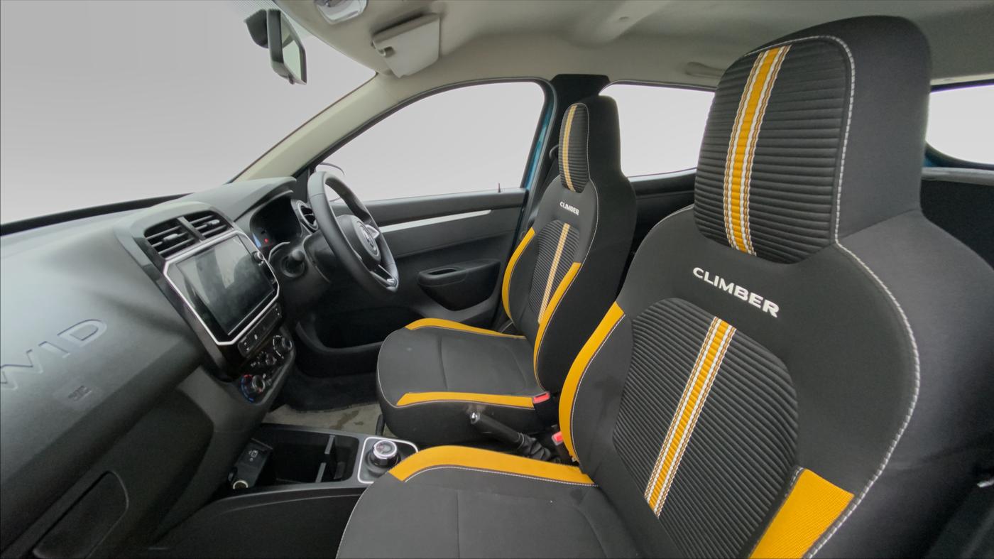 2022 Renault Kwid CLIMBER 1.0 AT, Petrol, Automatic, 9,828 km, Right Side Front Door Cabin