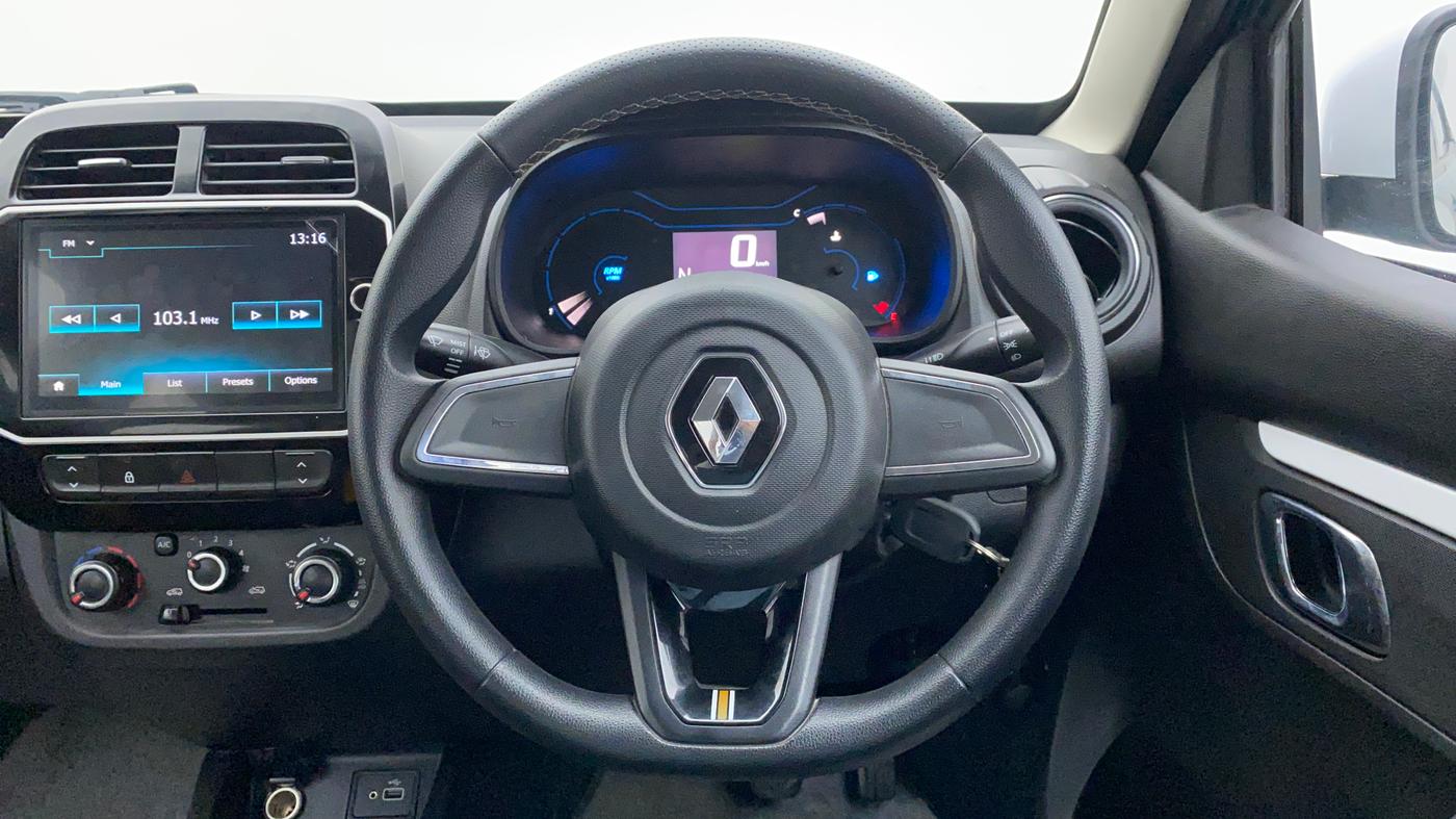 2022 Renault Kwid CLIMBER 1.0 AT, Petrol, Automatic, 9,828 km, Steering Wheel Close Up