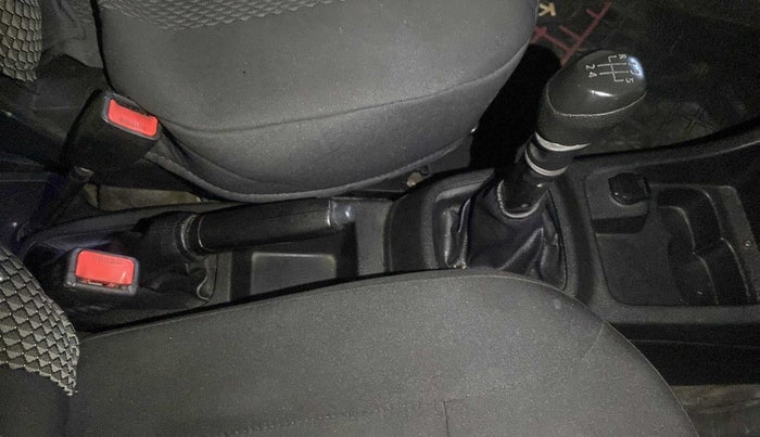 2019 Renault Kwid RXL, Petrol, Manual, 37,478 km, Gear Lever