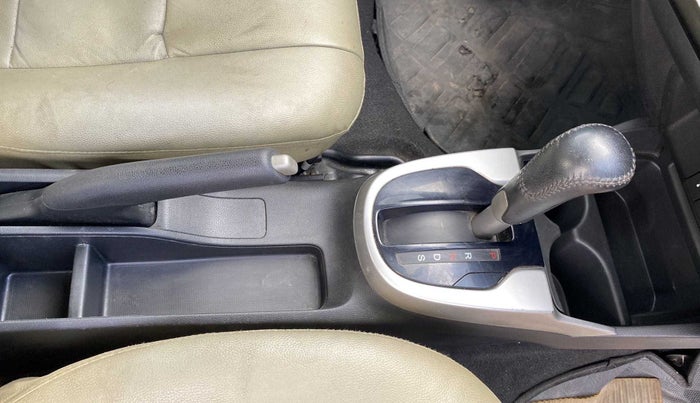 2016 Honda Jazz 1.2L I-VTEC V AT, Petrol, Automatic, 40,840 km, Gear Lever