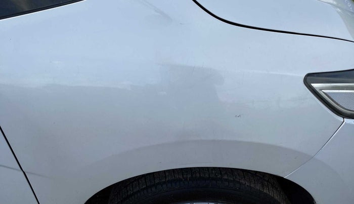 2016 Honda Jazz 1.2L I-VTEC V AT, Petrol, Automatic, 40,840 km, Right fender - Slightly dented