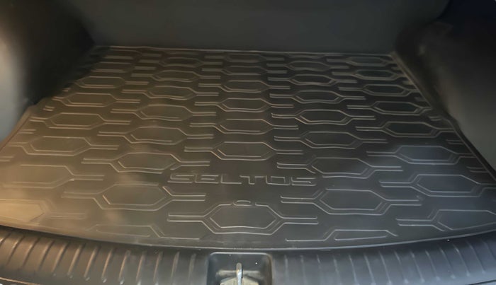 2021 KIA SELTOS HTK 1.5 PETROL, Petrol, Manual, 47,999 km, Boot Inside