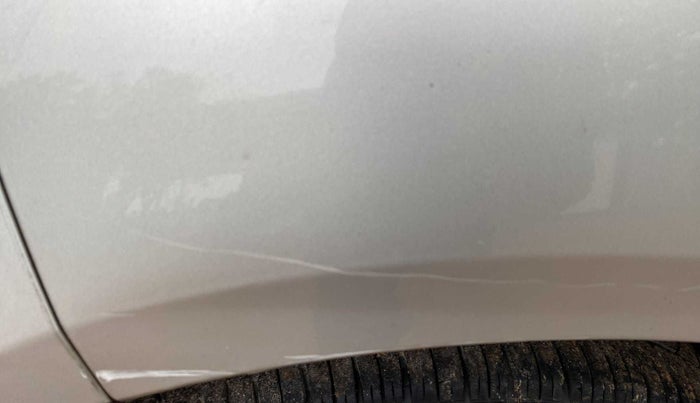 2014 Maruti Ritz VXI ELATE LIMITED EDITION, Petrol, Manual, 45,550 km, Right quarter panel - Minor scratches