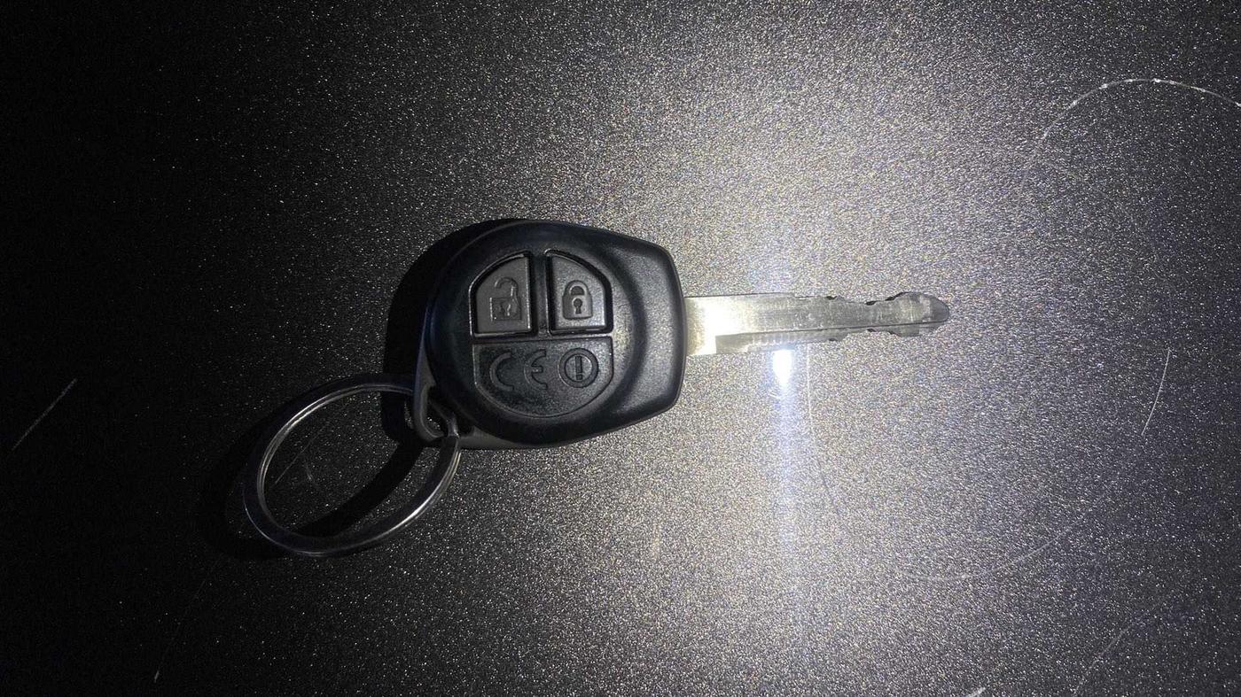 2018 Maruti Dzire VDI AMT, Diesel, Automatic, 47,869 km, Key Close Up