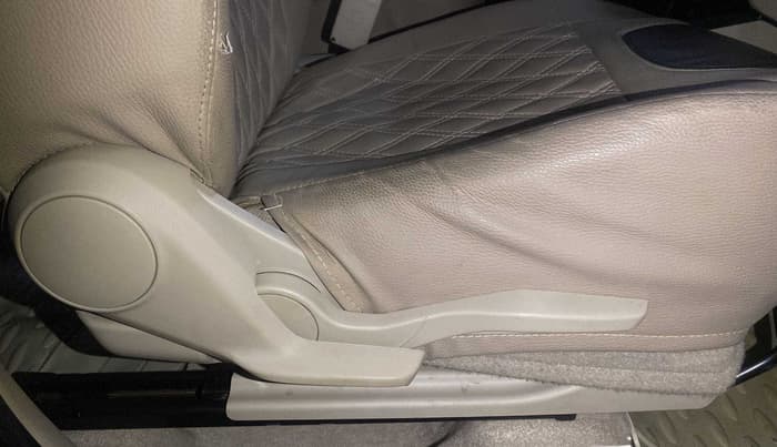 2018 Maruti Dzire VDI AMT, Diesel, Automatic, 47,869 km, Driver Side Adjustment Panel