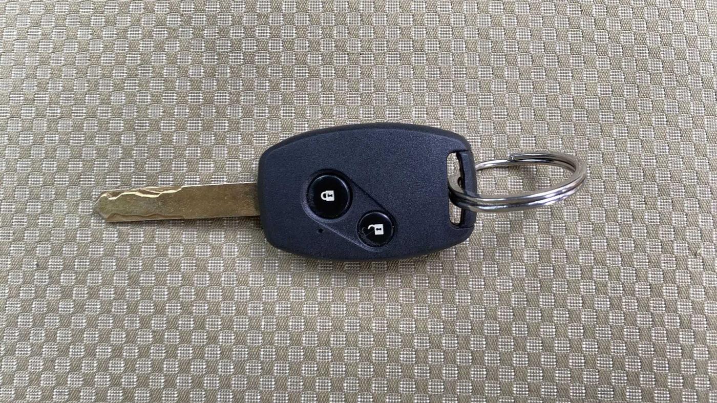 2016 Honda Brio S MT, Petrol, Manual, 70,316 km, Key Close Up