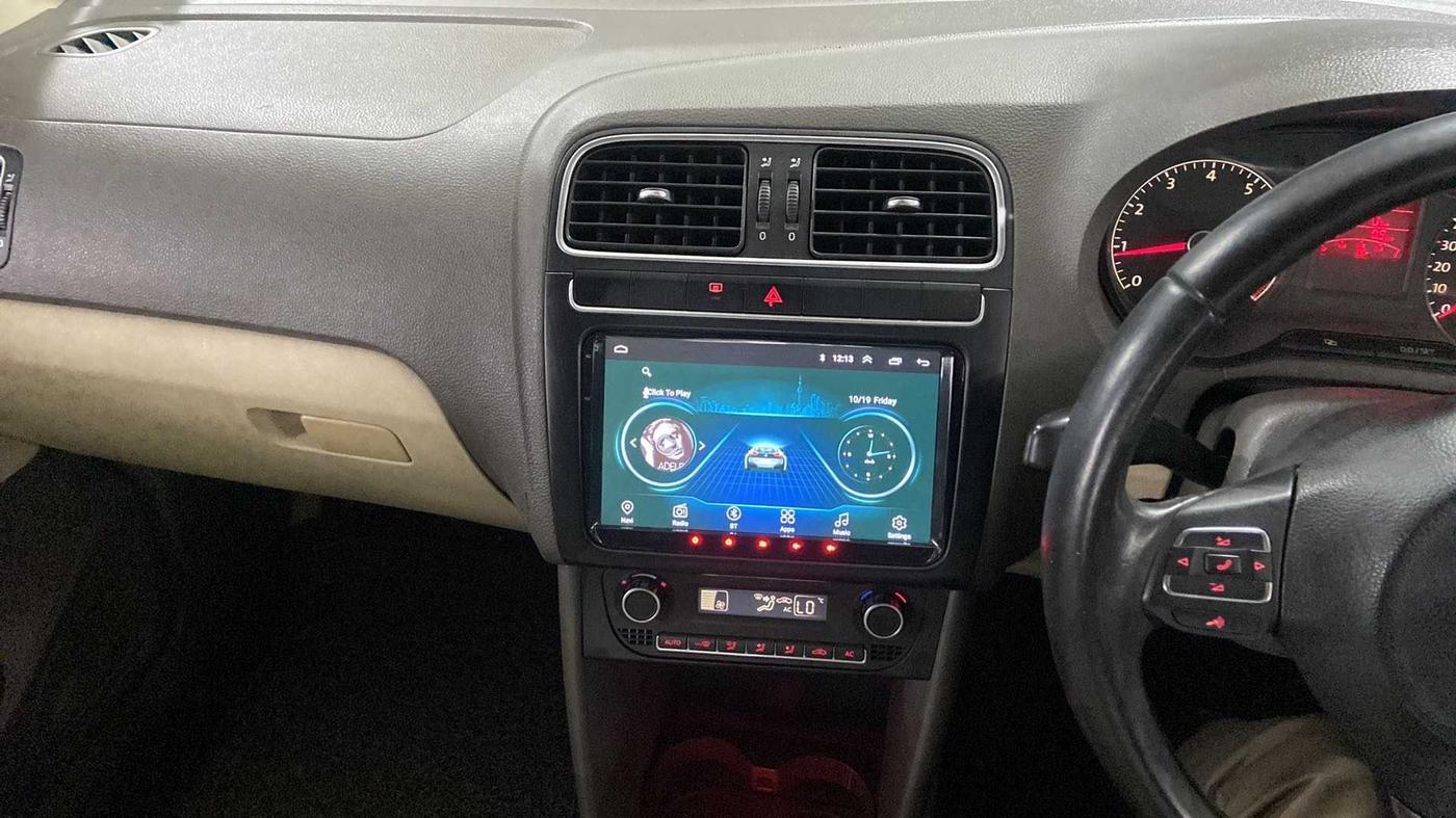 2013 Volkswagen Vento HIGHLINE PETROL AT, Petrol, Automatic, 47,055 km, Air Conditioner