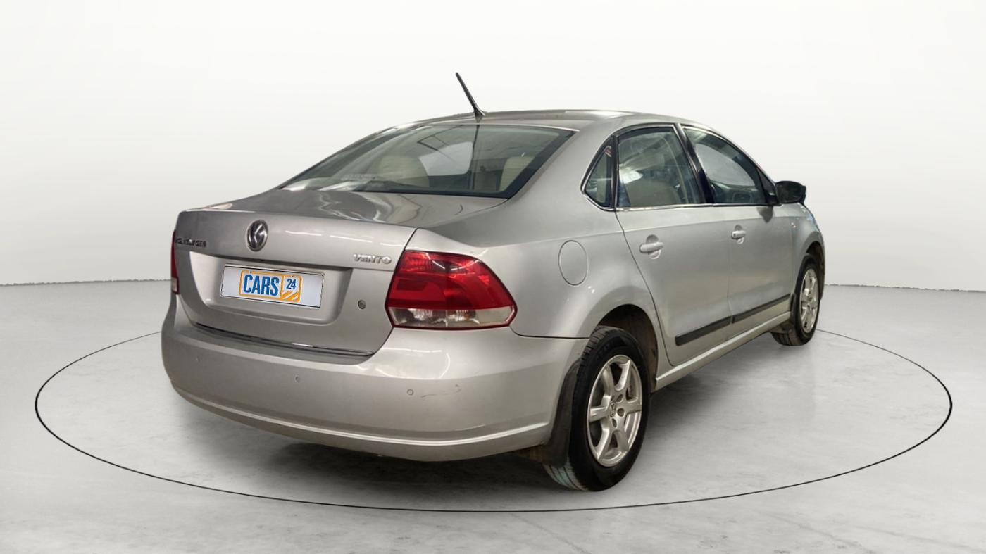 2013 Volkswagen Vento HIGHLINE PETROL AT, Petrol, Automatic, 47,055 km, Right Back Diagonal