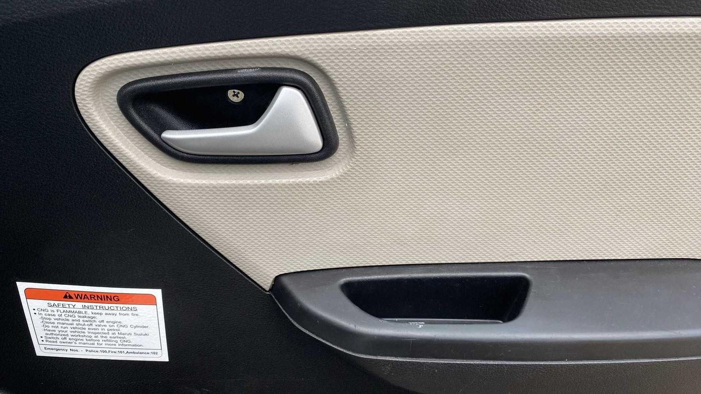 2021 Maruti Alto LXI CNG, CNG, Manual, 25,833 km, Driver Side Door Panels Control