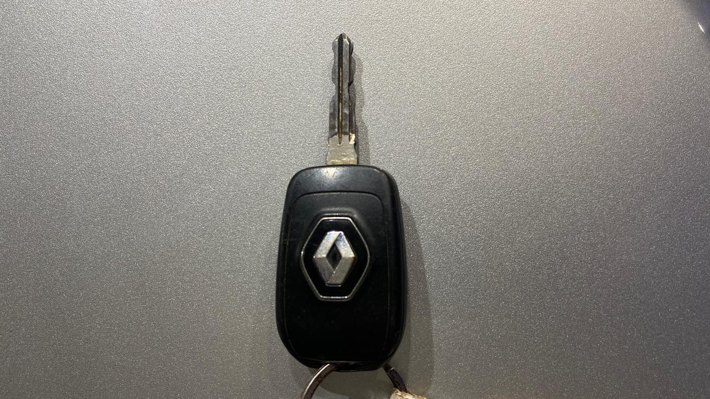 2021 Renault TRIBER RXT, Petrol, Manual, 45,308 km, Key Close Up