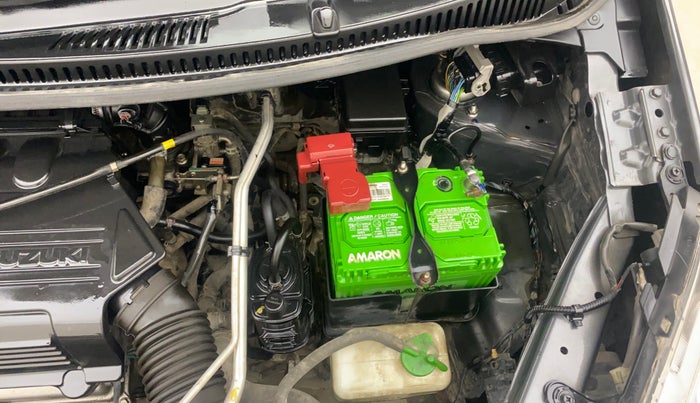 2015 Maruti Wagon R 1.0 VXI, Petrol, Manual, 67,427 km, Engine View - Left