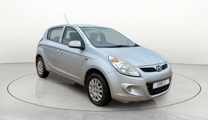 2010 Hyundai i20 MAGNA (O) 1.2, Petrol, Manual, 1,08,506 km, Right Front Diagonal