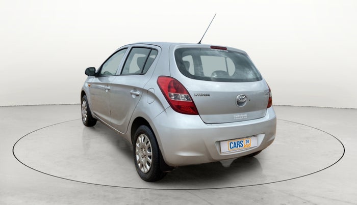 2010 Hyundai i20 MAGNA (O) 1.2, Petrol, Manual, 1,08,506 km, Left Back Diagonal