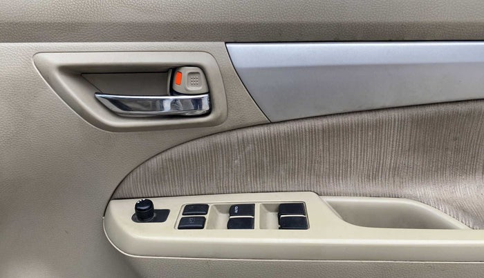 2012 Maruti Ertiga VXI, Petrol, Manual, 58,777 km, Driver Side Door Panels Control