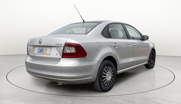 2012 Skoda Rapid AMBITION 1.6 TDI CR MT, Diesel, Manual, 1,00,635 km, Right Back Diagonal