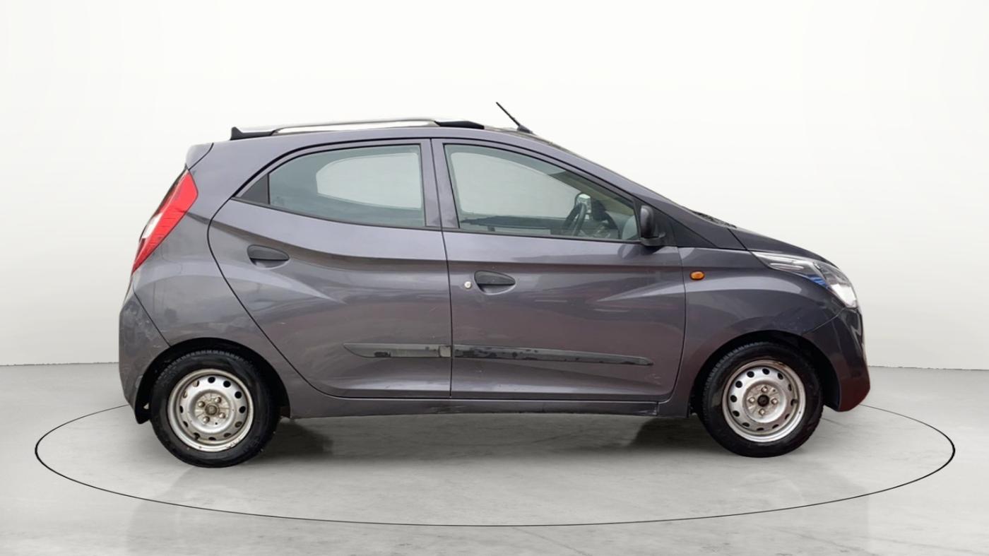 2018 Hyundai Eon ERA +, Petrol, Manual, 75,074 km, Right Side View