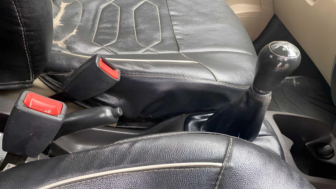 2018 Hyundai Eon ERA +, Petrol, Manual, 75,074 km, Gear Lever