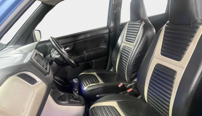 2019 Maruti New Wagon-R ZXI 1.2, Petrol, Manual, 41,599 km, Right Side Front Door Cabin