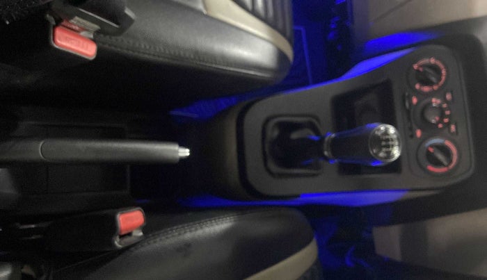 2019 Maruti New Wagon-R ZXI 1.2, Petrol, Manual, 41,599 km, Gear Lever