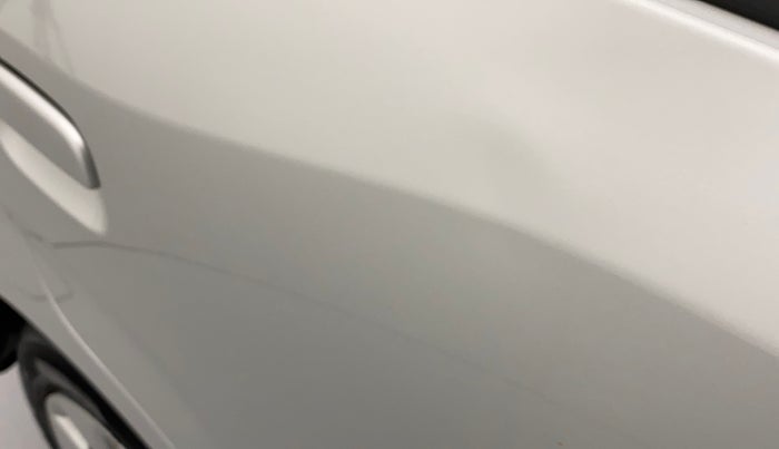 2022 Maruti New Wagon-R ZXI 1.2, Petrol, Manual, 12,132 km, Right rear door - Slightly dented