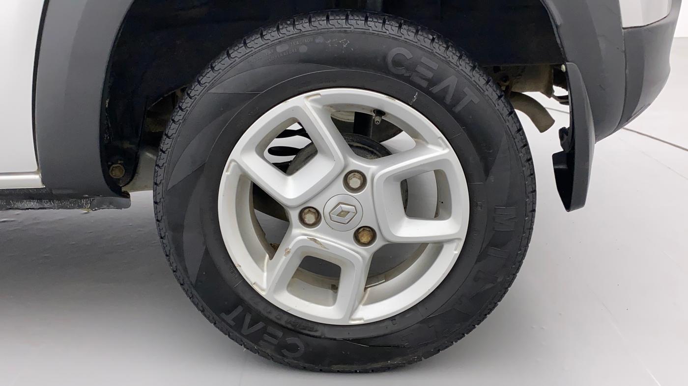 2019 Renault Kwid RXT 1.0 (O), Petrol, Manual, 55,591 km, Left Rear Wheel