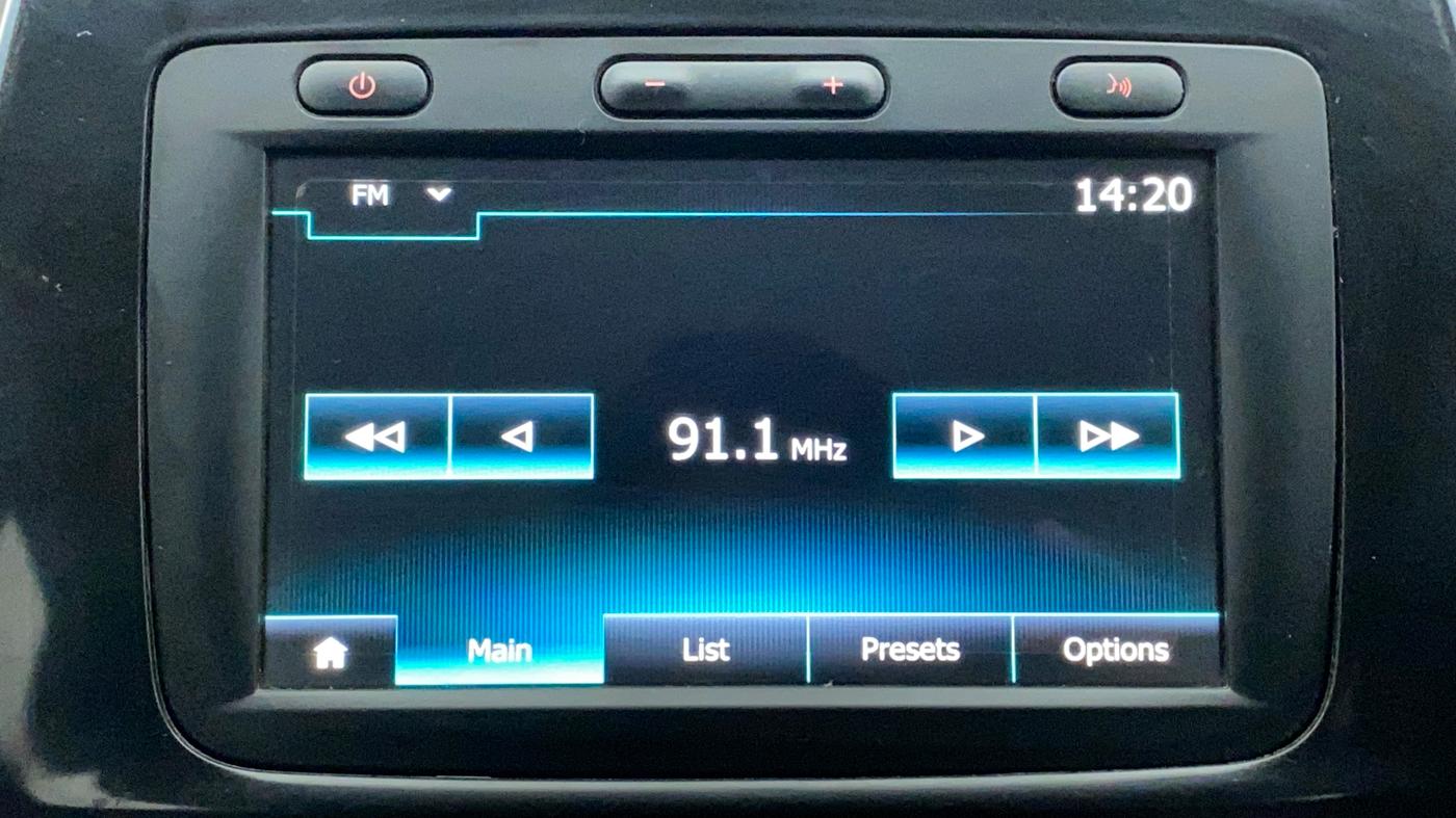 2019 Renault Kwid RXT 1.0 (O), Petrol, Manual, 55,591 km, Infotainment System