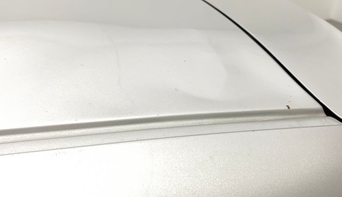 2019 Renault Kwid RXT 1.0 (O), Petrol, Manual, 55,591 km, Roof - Slightly dented