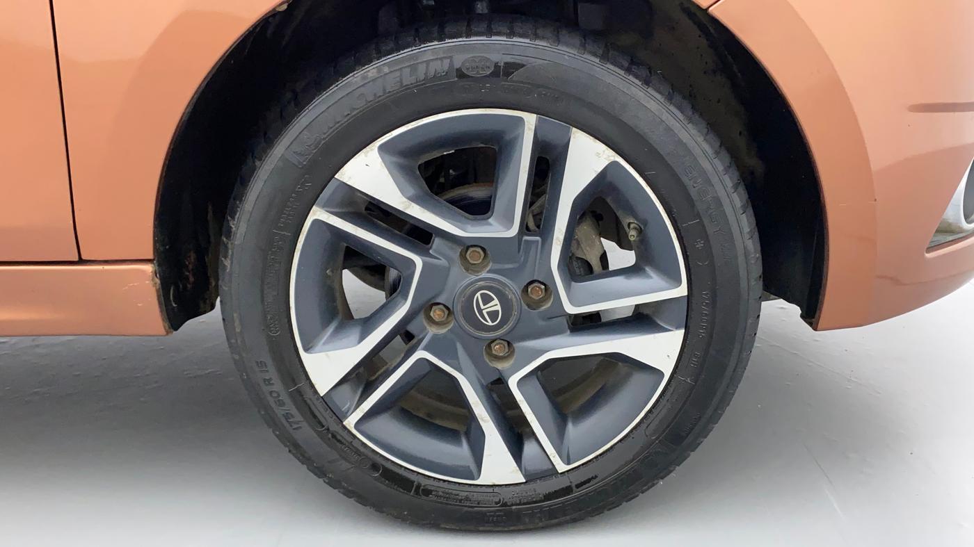 2018 Tata TIGOR XZA PETROL, Petrol, Automatic, 53,801 km, Right Front Wheel