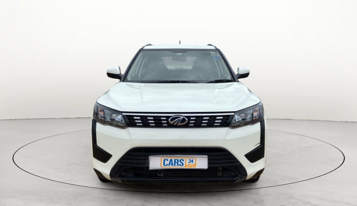 2022 Mahindra XUV300 W6 1.2 PETROL, Petrol, Manual, 19,148 km, Front