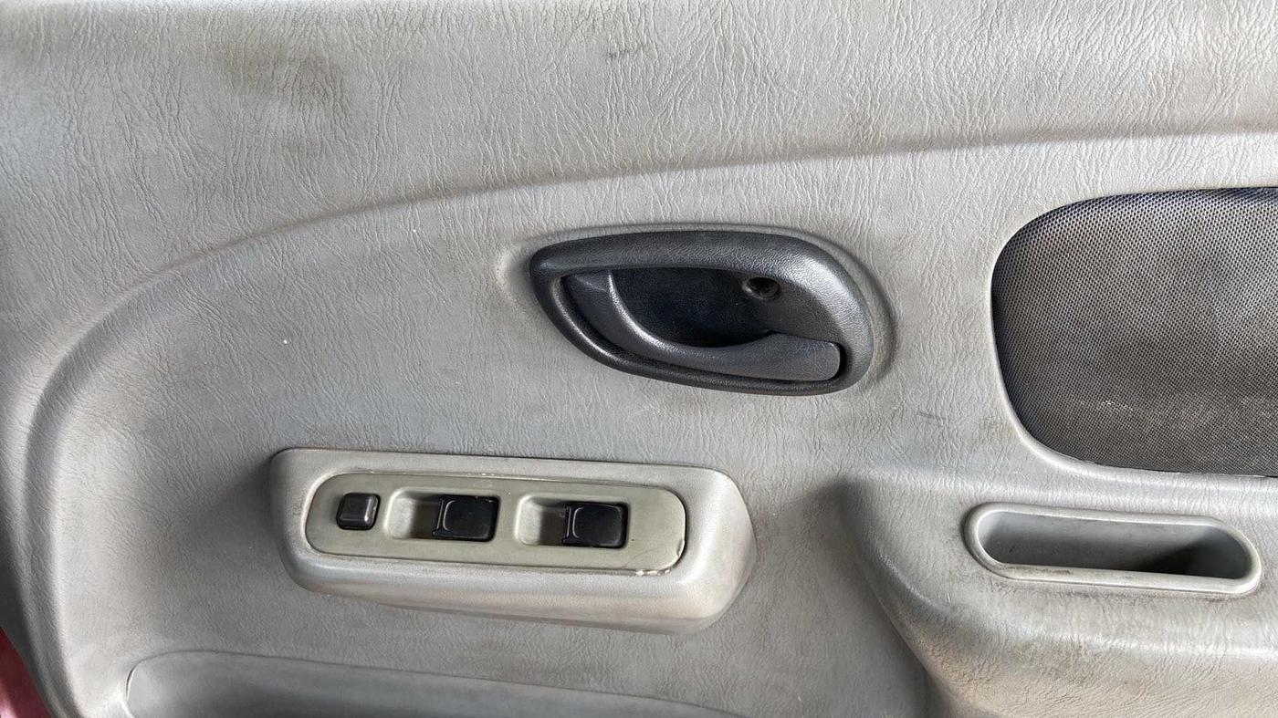 2011 Maruti Alto K10 VXI, Petrol, Manual, 76,811 km, Driver Side Door Panels Control