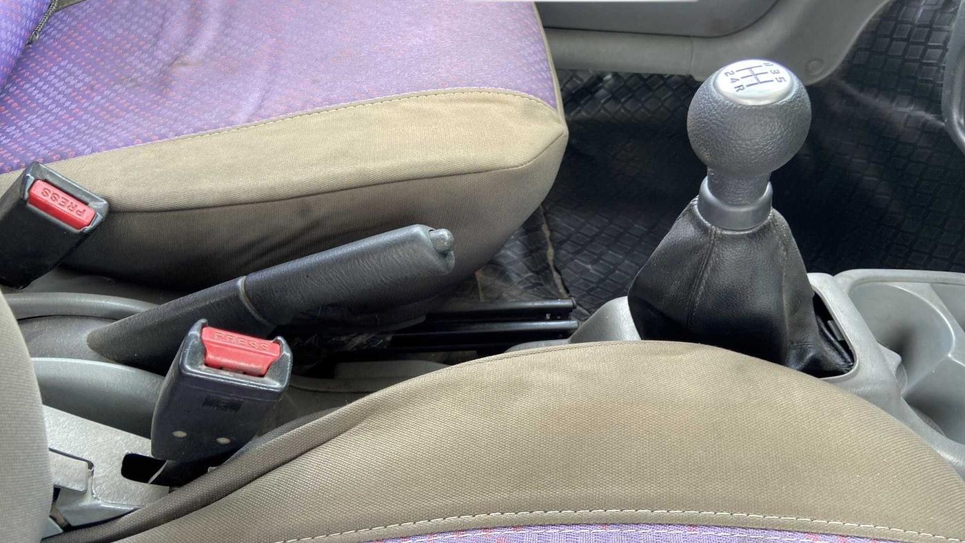 2011 Maruti Alto K10 VXI, Petrol, Manual, 76,811 km, Gear Lever