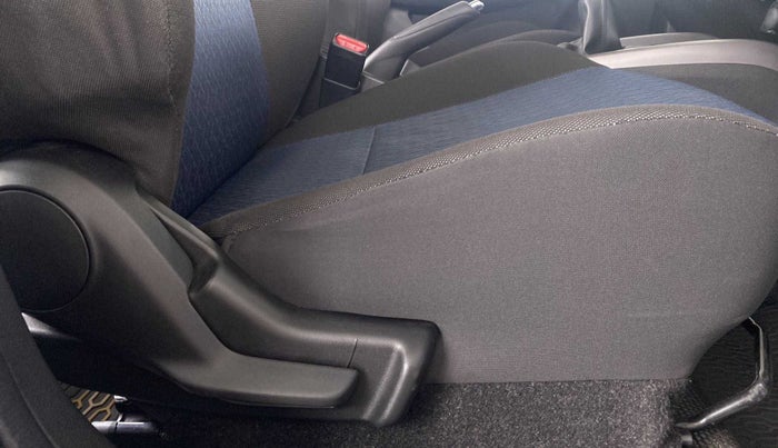 2019 Maruti Baleno DELTA PETROL 1.2, Petrol, Manual, 28,091 km, Driver Side Adjustment Panel