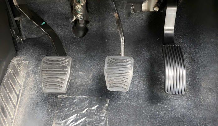 2021 Mahindra XUV500 W9, Diesel, Manual, 1,623 km, Pedals