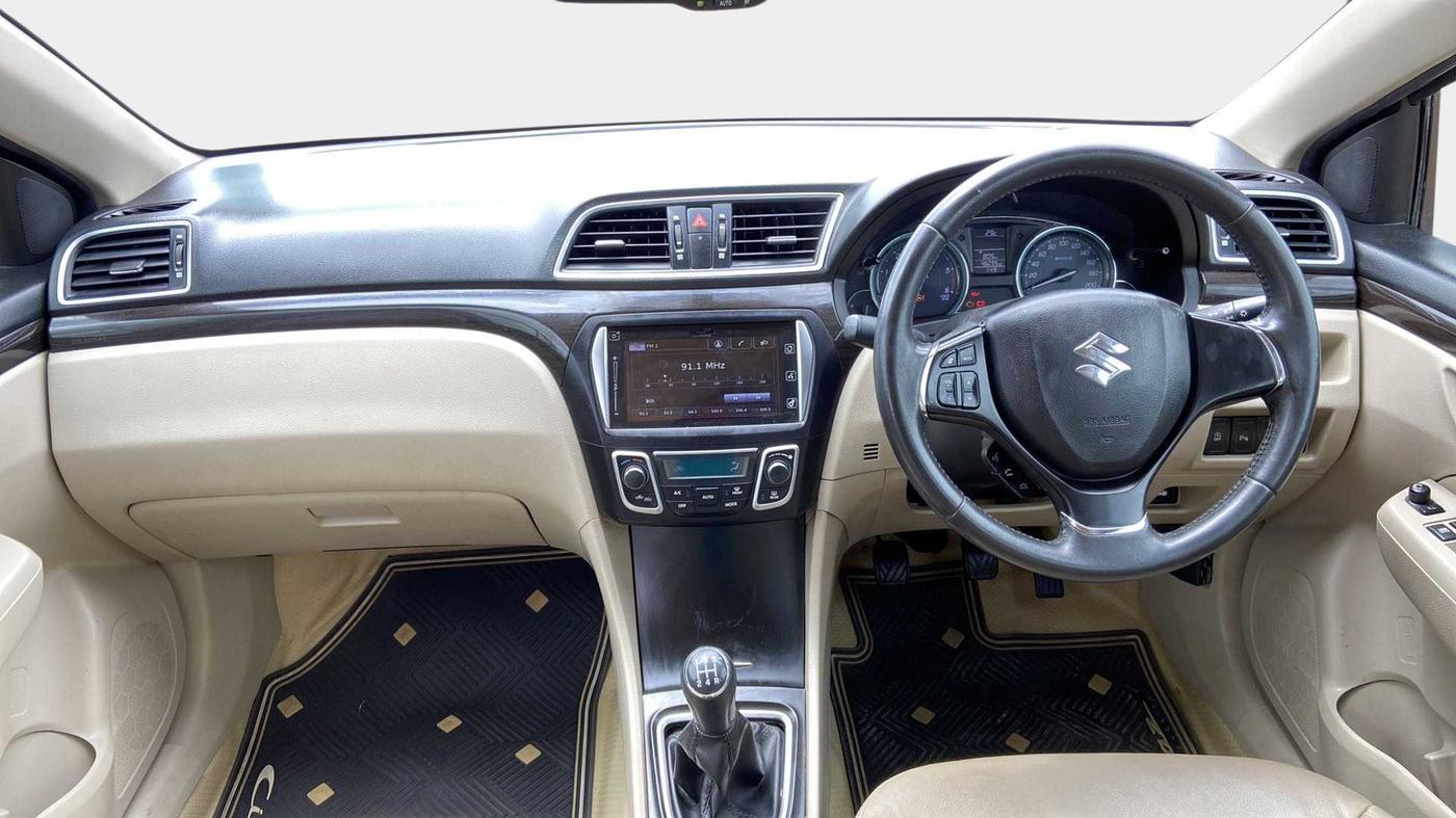 2016 Maruti Ciaz ZDI+ SHVS, Diesel, Manual, 46,242 km, Dashboard