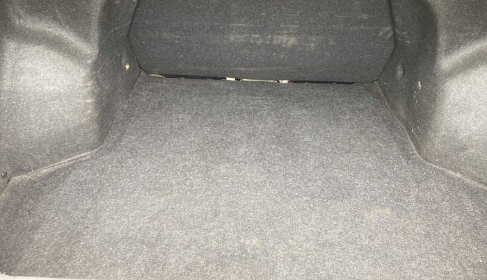 2016 Maruti Ciaz ZDI+ SHVS, Diesel, Manual, 46,242 km, Boot Inside