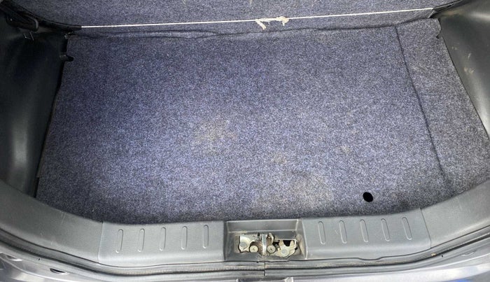 2016 Maruti Alto 800 VXI, Petrol, Manual, 37,125 km, Boot Inside