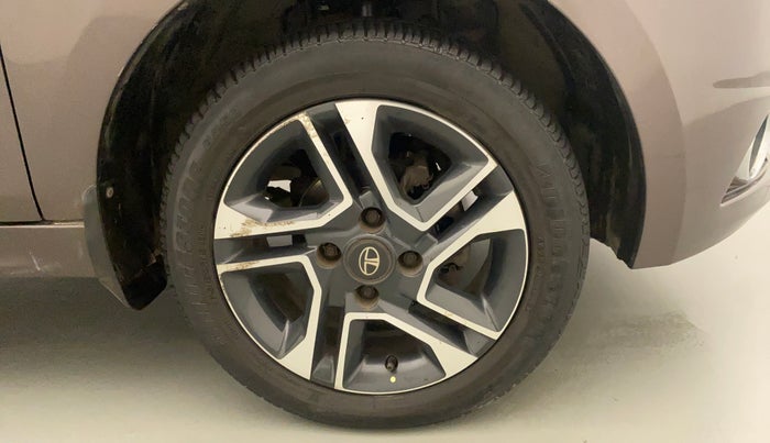 2019 Tata Tiago XZA PLUS PETROL, Petrol, Automatic, 18,218 km, Right Front Wheel