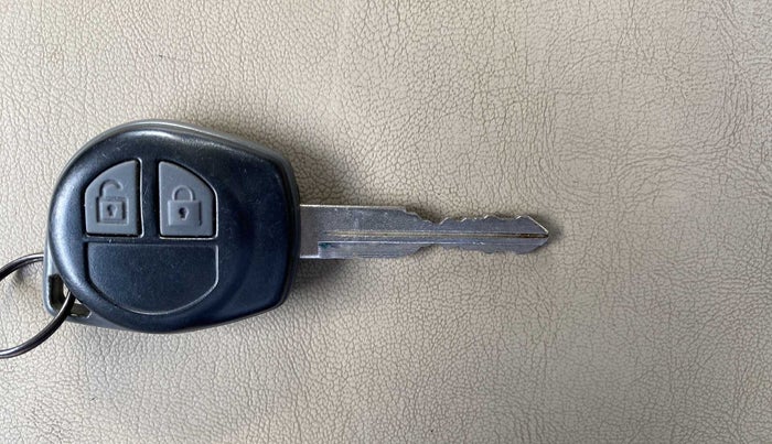 2014 Maruti Ertiga VXI, Petrol, Manual, 11,817 km, Key Close Up