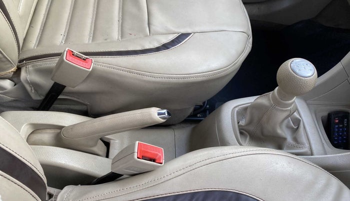 2014 Maruti Ertiga VXI, Petrol, Manual, 11,817 km, Gear Lever