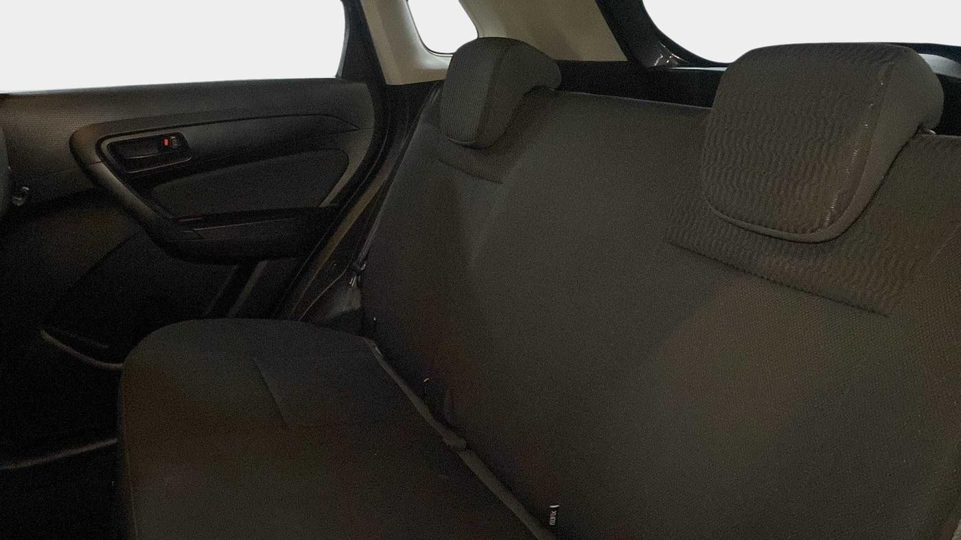 2019 Maruti Vitara Brezza VDI, Diesel, Manual, 68,272 km, Right Side Rear Door Cabin