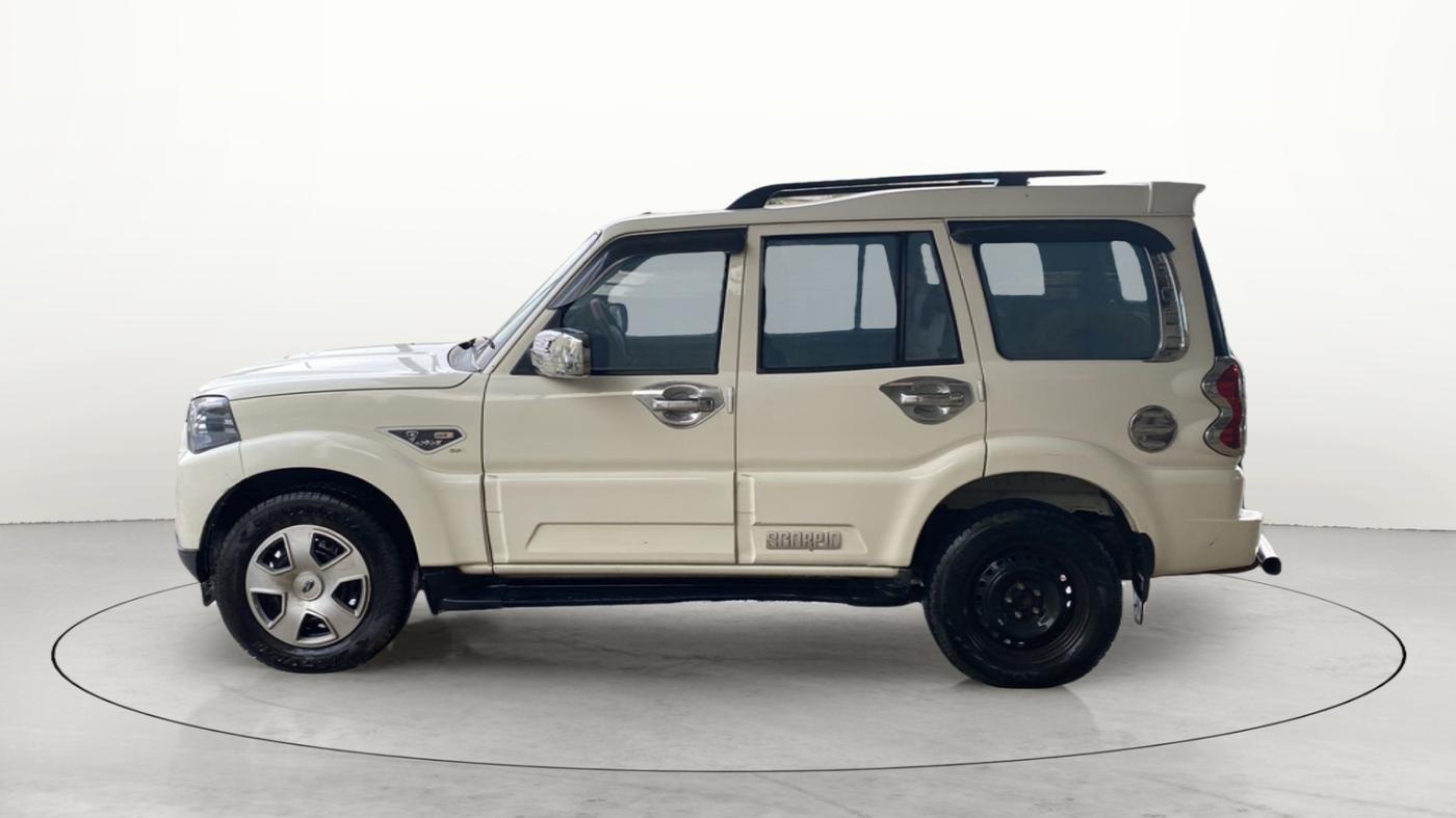 2018 Mahindra Scorpio S7, Diesel, Manual, 63,376 km, Left Side