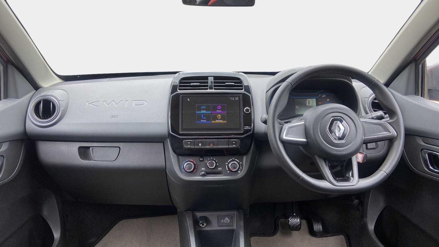 2020 Renault Kwid RXT 1.0 AMT (O), Petrol, Automatic, 8,733 km, Dashboard
