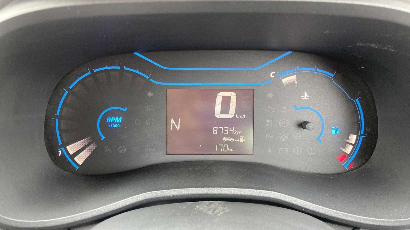 2020 Renault Kwid RXT 1.0 AMT (O), Petrol, Automatic, 8,733 km, Odometer Image