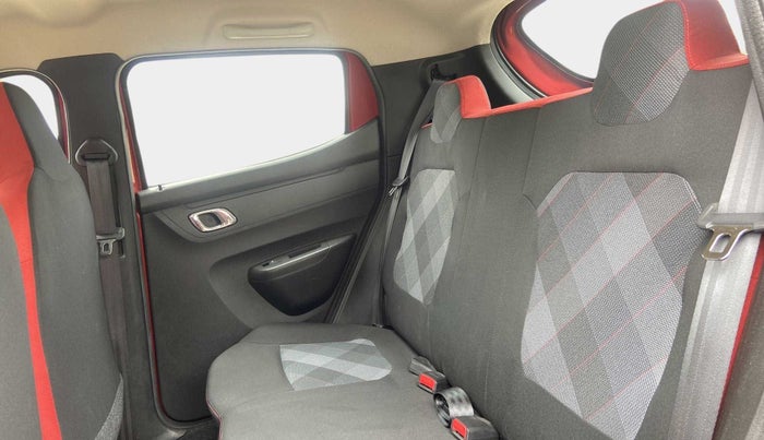 2020 Renault Kwid RXT 1.0 AMT (O), Petrol, Automatic, 8,733 km, Right Side Rear Door Cabin
