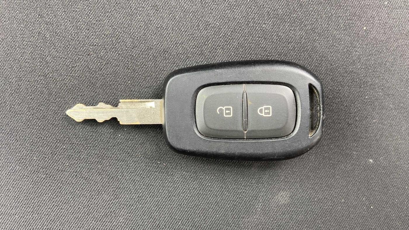 2020 Renault Kwid RXT 1.0 AMT (O), Petrol, Automatic, 8,733 km, Key Close Up